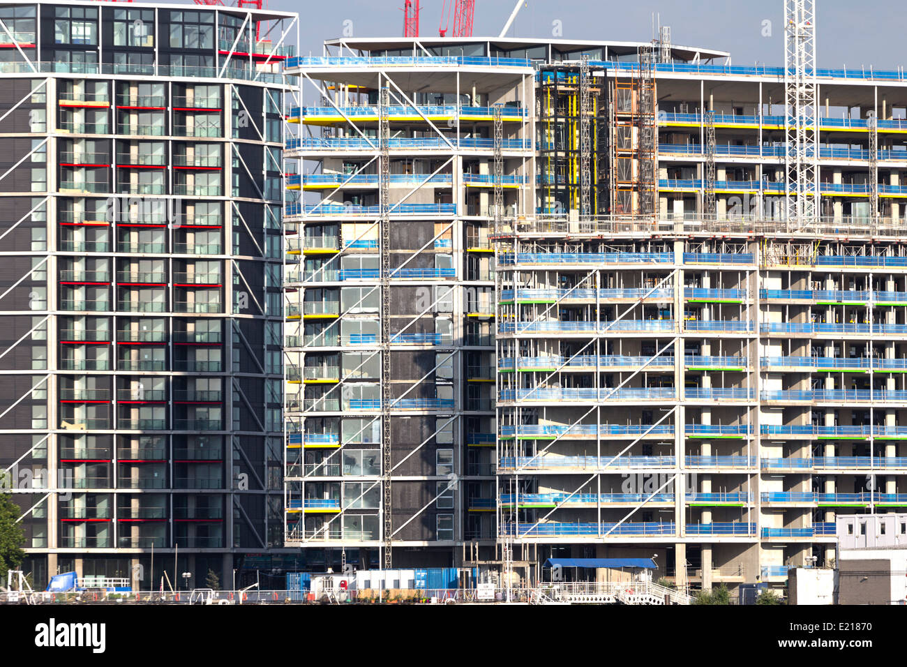 Nine Elms Development Embassy Gardens Residential Development - Nine Elms - London Stock ...