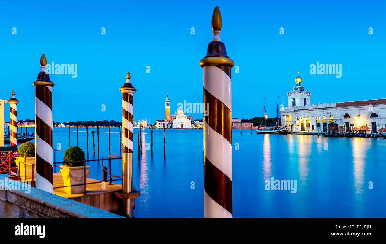 The grand canal at night hi-res stock photography and images - Alamy
