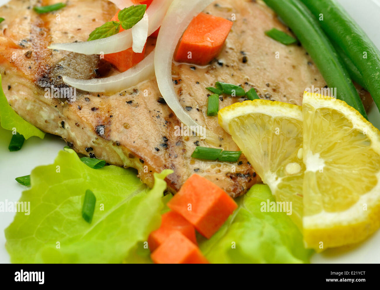 grilled salmon fillet Stock Photo - Alamy