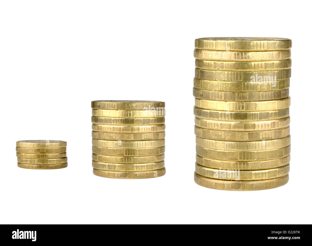 Стопка монет. Столбики монет. Монеты на столе. Столбики монет. Три стопки монет.