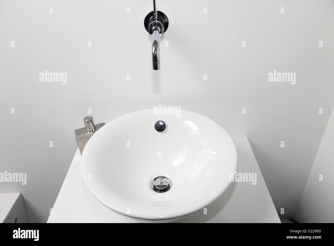 Modern Bathroom Fittings Stock Photo Alamy