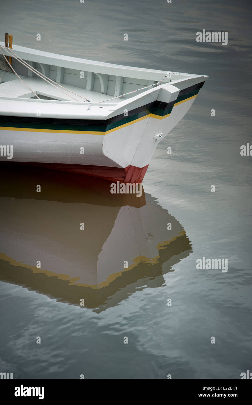 Boat stern hires stock photography and images Alamy