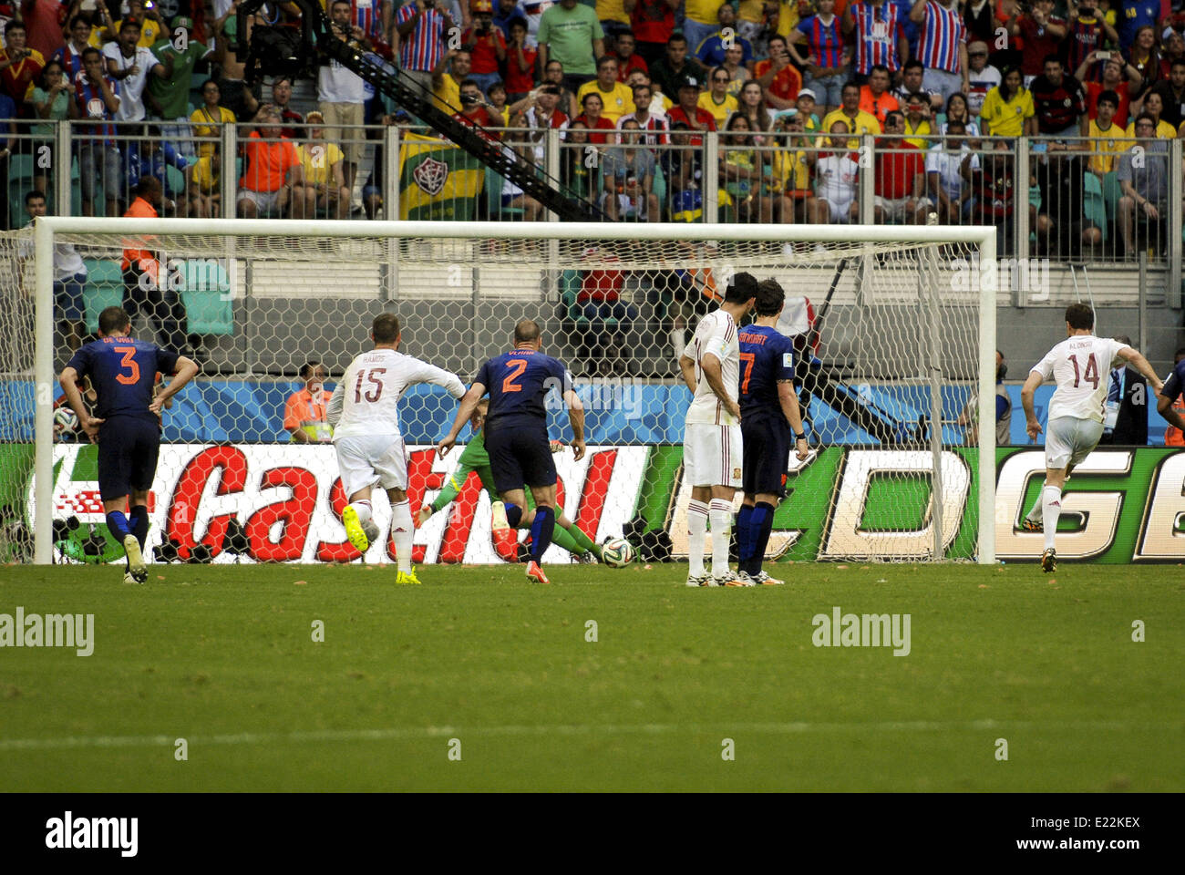 Salvador, Brazil. 13th June, 2014. Xabi Alonso, from Spain, sacks the penalty kick to score 1-0 Spain over Netherlands in Salvador, for the #3 match of the 2014 World Cup Credit:  Gustavo Basso/NurPhoto/ZUMAPRESS.com/Alamy Live News Stock Photo