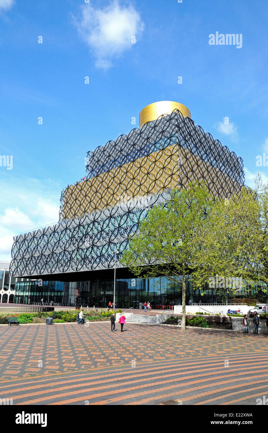 The Library of Birmingham, Centenary Square, Birmingham, England, UK ...