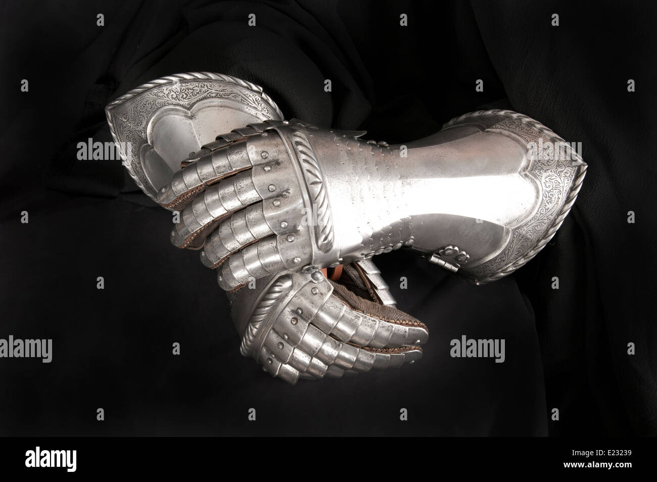 Knight’s metal glove. Element protective armor Stock Photo - Alamy