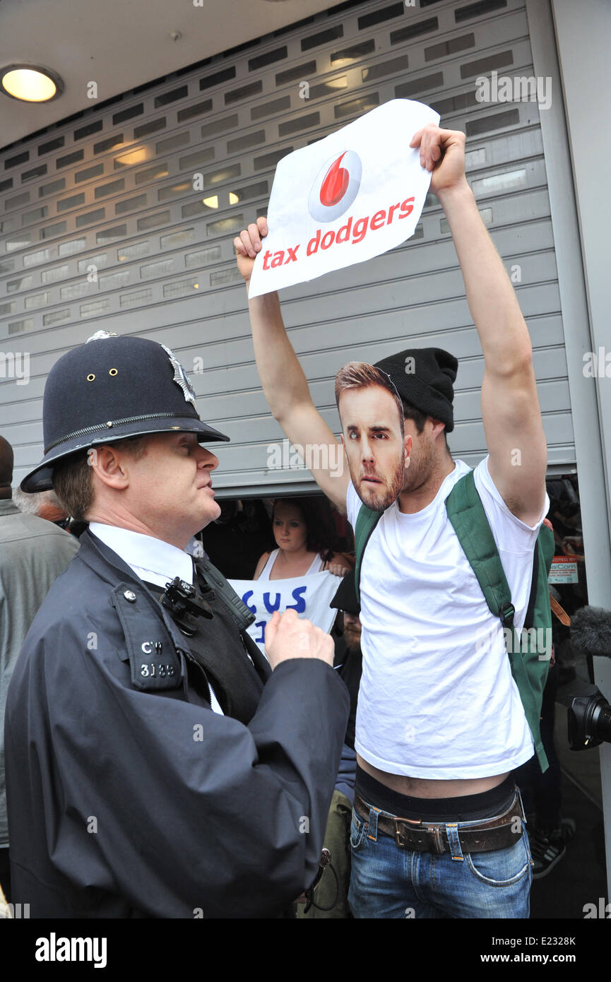 hat shop oxford street