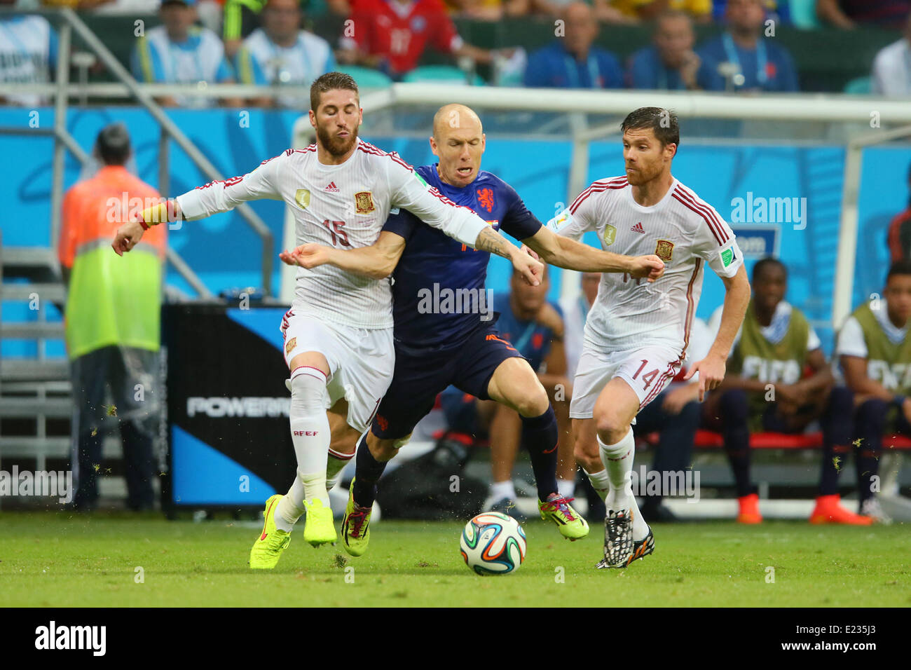 (L to R)  Sergio Ramos (ESP),  Arjen Robben (NED),  Xabi Alonso (ESP),  JUNE 13, 2014 - Football /Soccer :  2014 FIFA World Cup Brazil  Group Match -Group B-  between Spain 1-5 Netherlands  at Arena Fonte Nova, Salvador, Brazil.  (Photo by YUTAKA/AFLO SPORT) [1040] Stock Photo