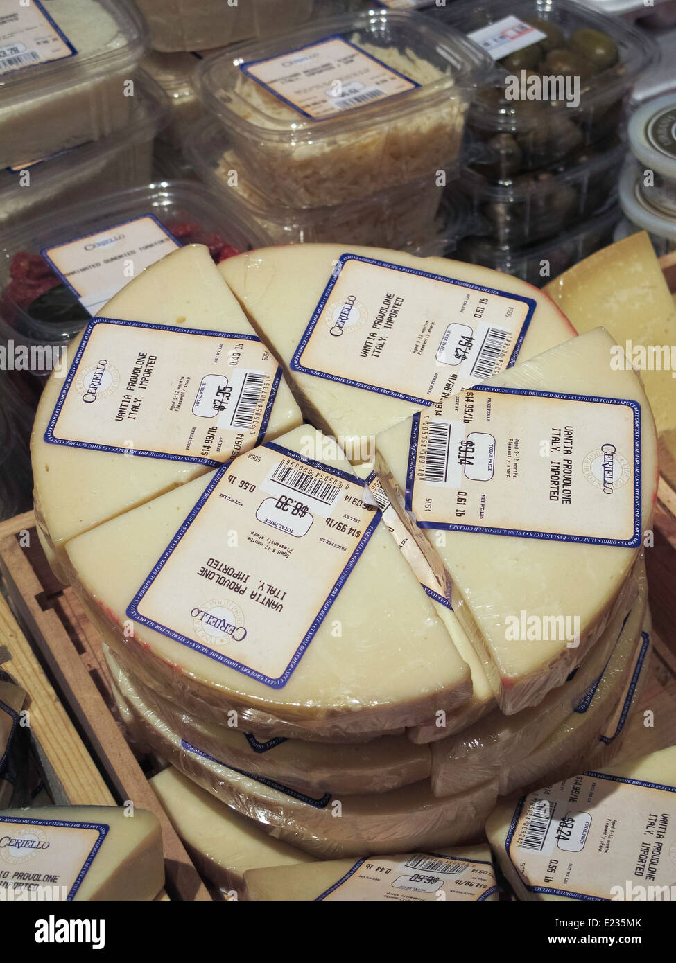 Ceriello provolone cheese hires stock photography and images Alamy