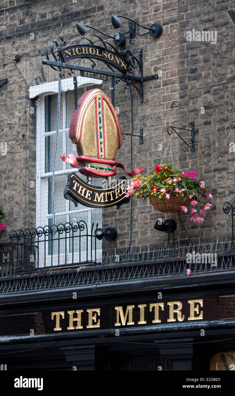 The Mitre pub, Cambridge, UK Stock Photo