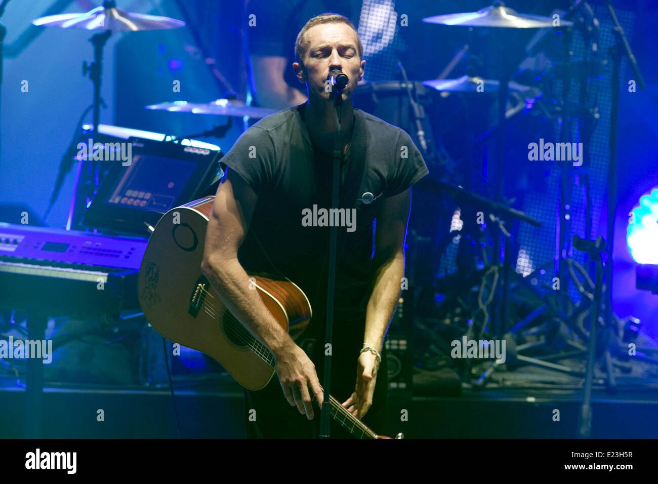Chris Martin (COLDPLAY), June 14, 2014 MTV VMAJ (Video Music Awards