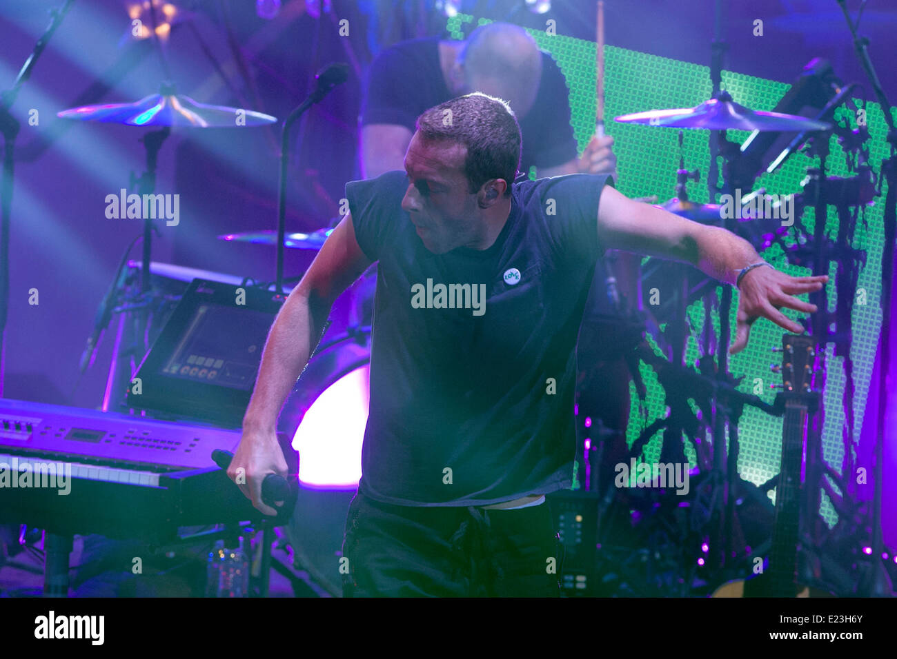 Chris Martin (COLDPLAY), June 14, 2014 MTV VMAJ (Video Music Awards