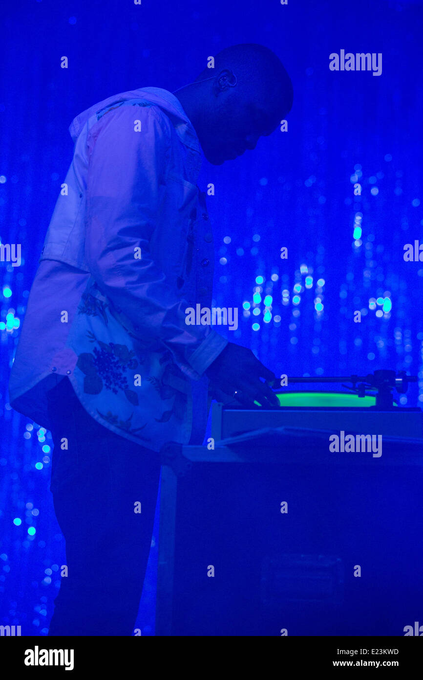 Manchester, Tennessee, USA. 14th June, 2014. Vocalist FRANK OCEAN performs live at the 2014 Bonnaroo Music and Arts Festival in Manchester, Tennessee Credit:  Daniel DeSlover/ZUMAPRESS.com/Alamy Live News Stock Photo