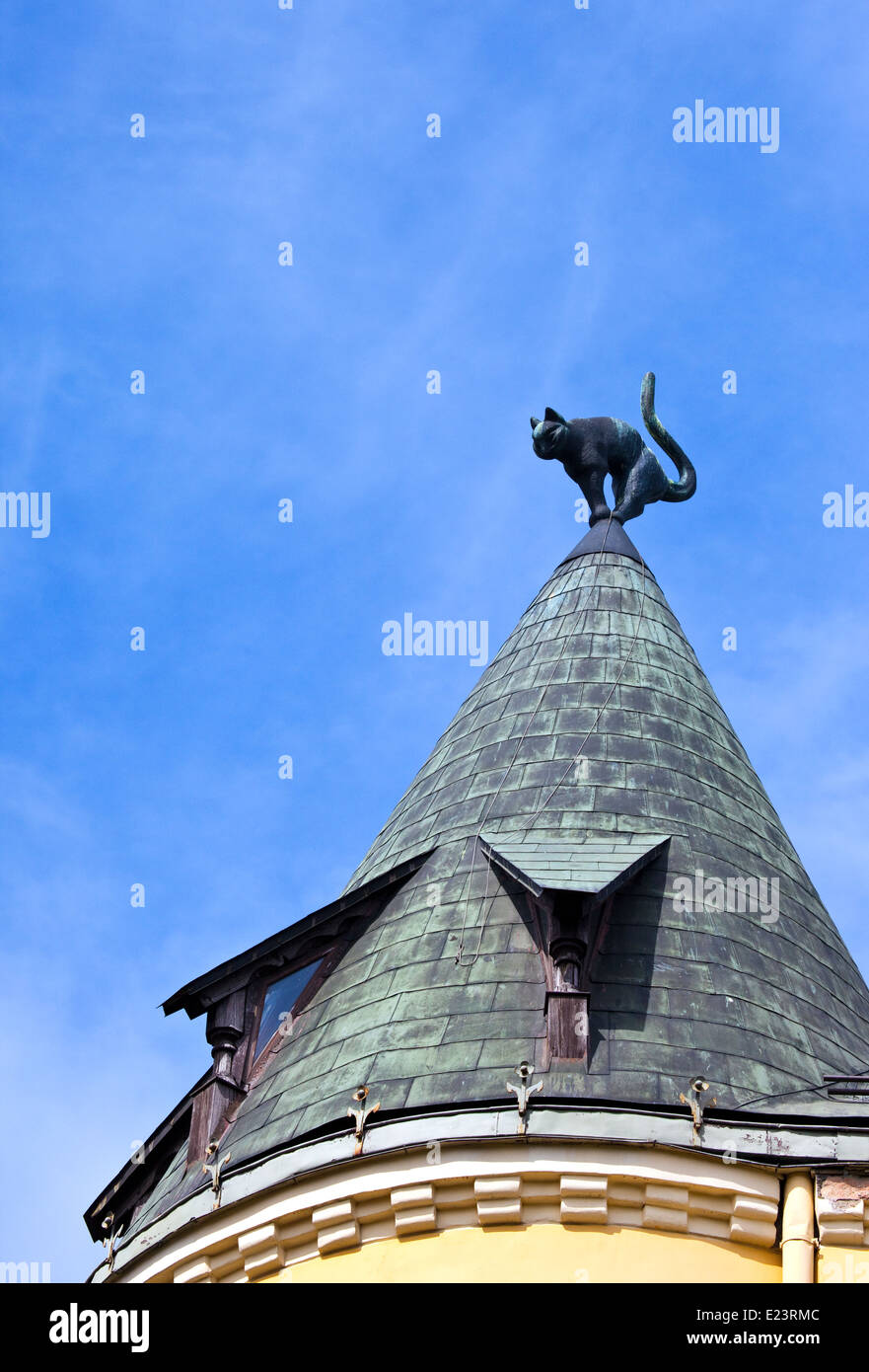 Mural Riga Cat The cat sculpture on the roof of Cat House in Riga, Latvia Stock Photo ...