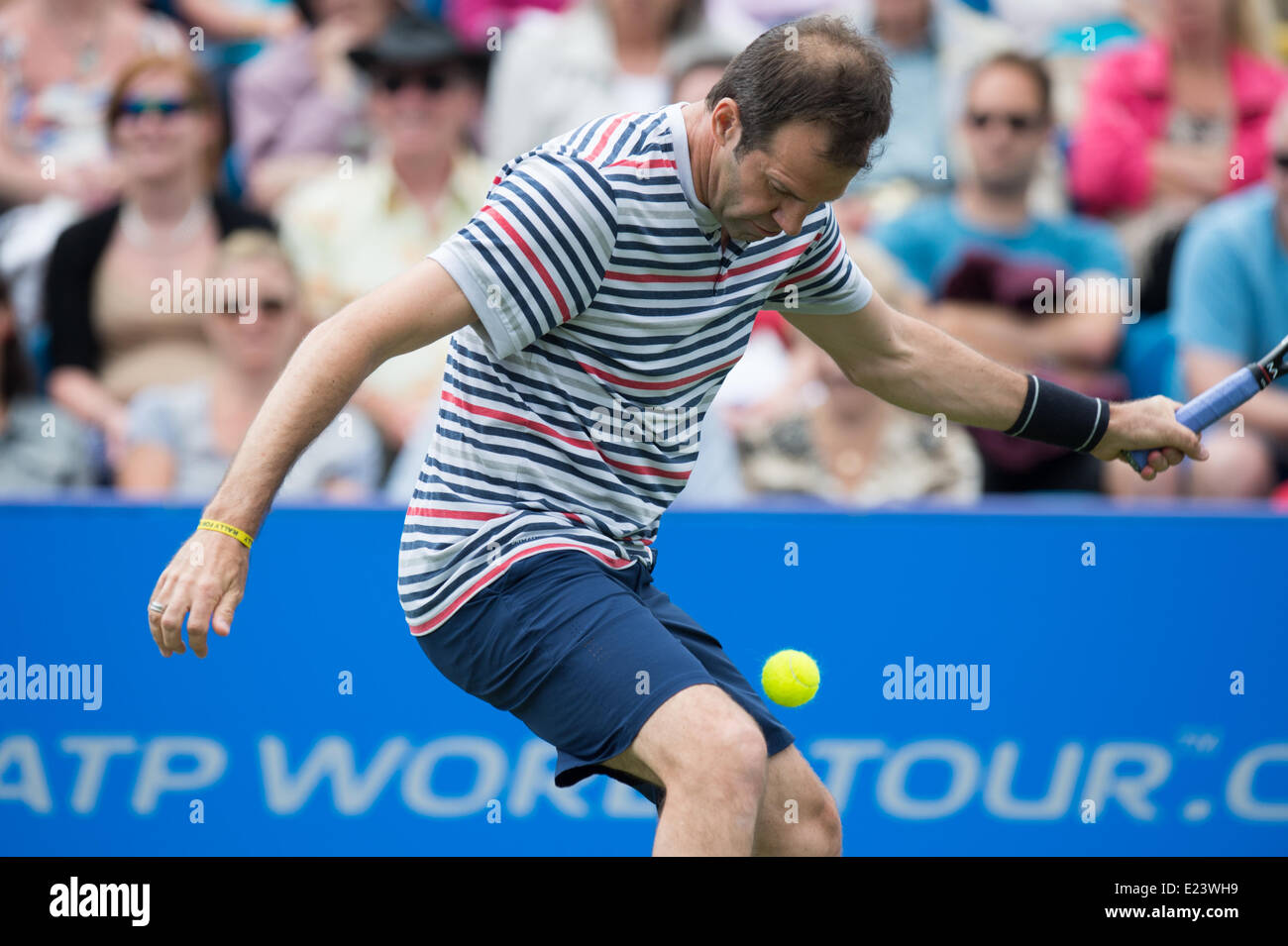 Tweener hires stock photography and images Alamy