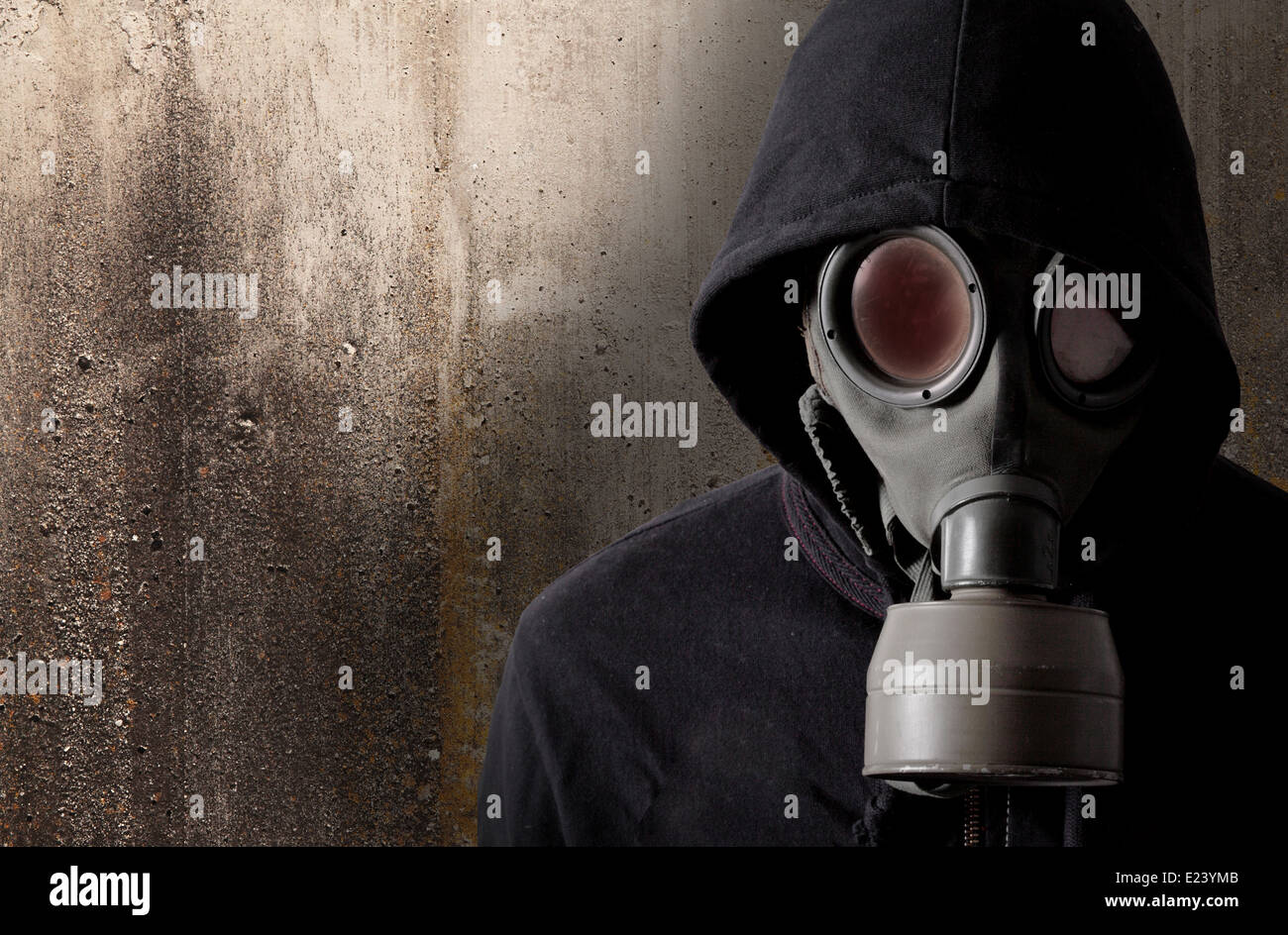 man with a gas mask Stock Photo - Alamy