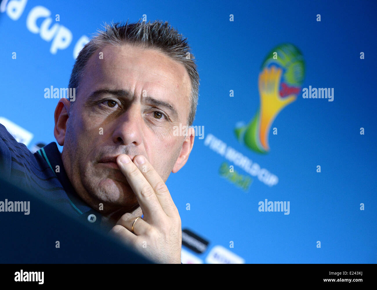 Salvador da Bahia, Brazil. 15th June, 2014. Head coach Paulo Bento seen during a press conference of the Portugal's national soccer team at the Arena Fonte Nova Stadium in Salvador da Bahia, Brazil, 15 June 2014. Germany will face Portugal in their group G preliminary round match at the FIFA World Cup 2014 on 16 June 2014 in Salvador da Bahia. Photo: Andreas Gebertt/dpa/Alamy Live News Stock Photo