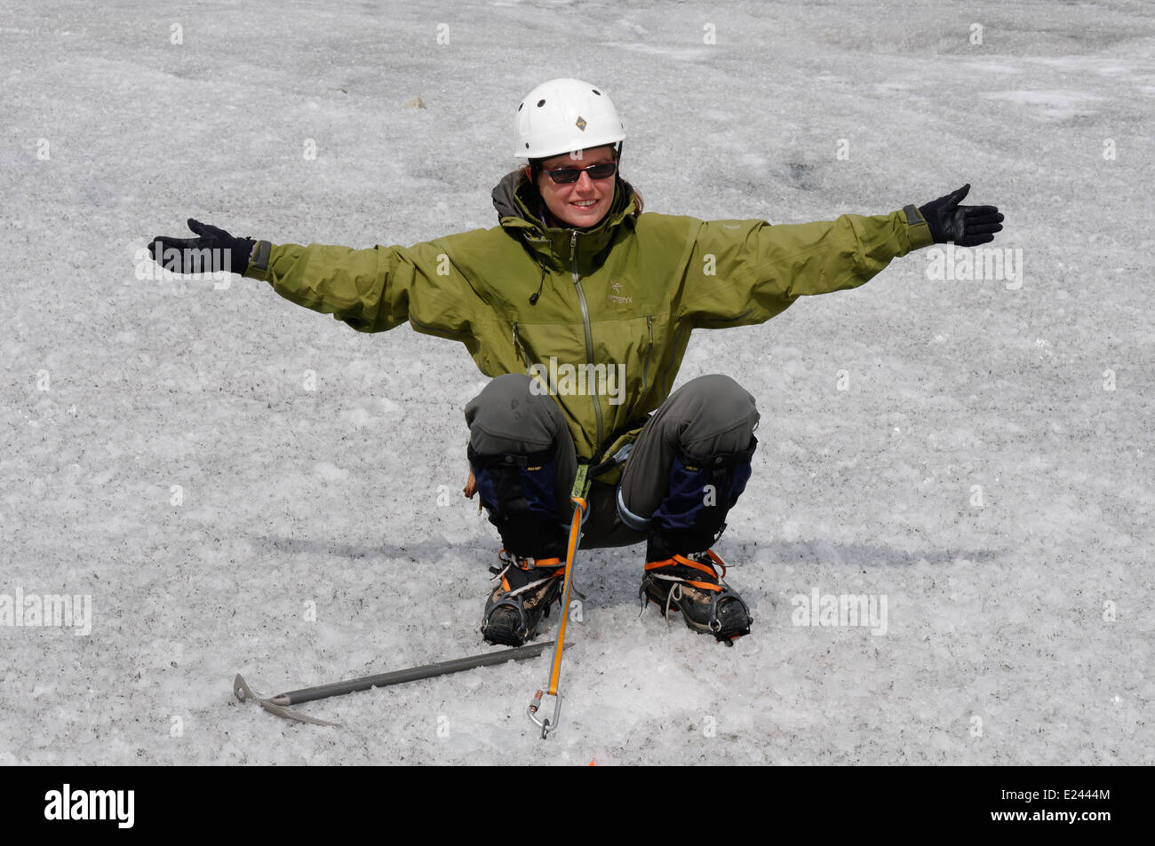 Ice climber mountaineer hi-res stock photography and images - Alamy