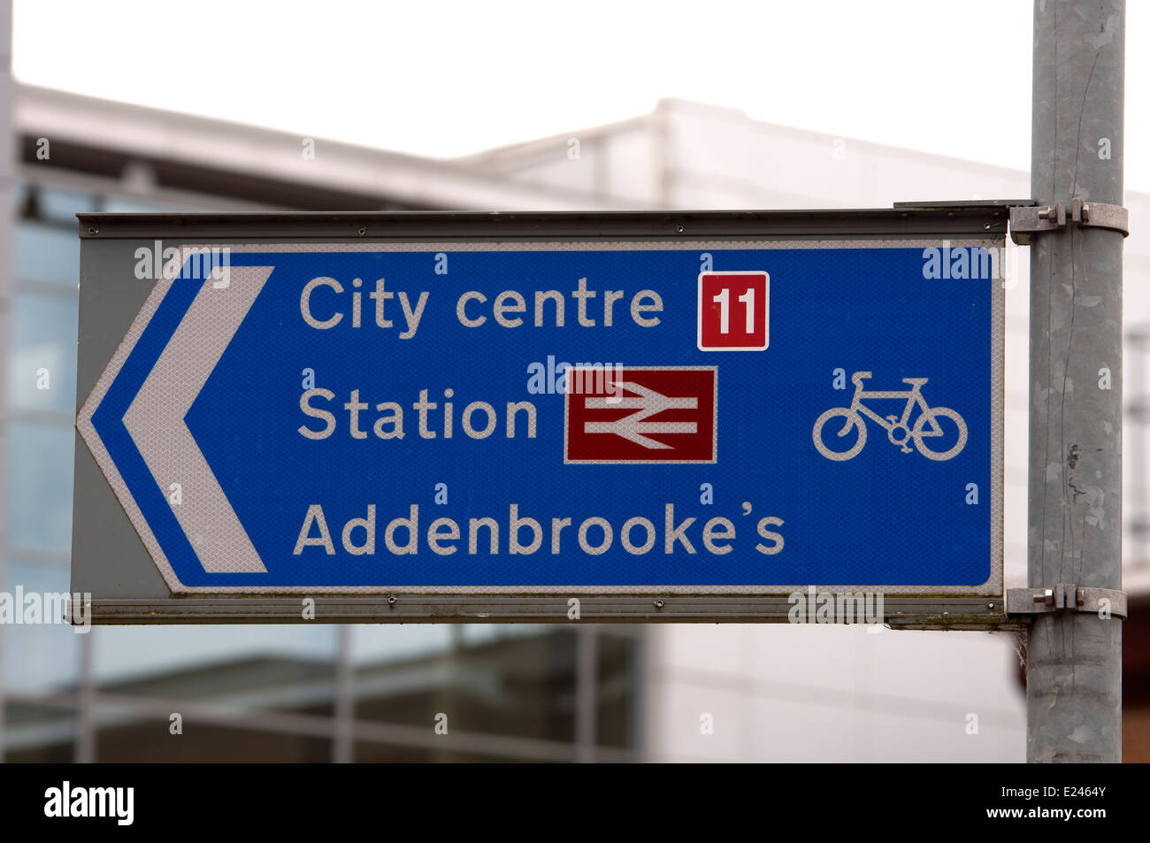 Cycle routes sign, Chesterton, Cambridge, UK Stock Photo
