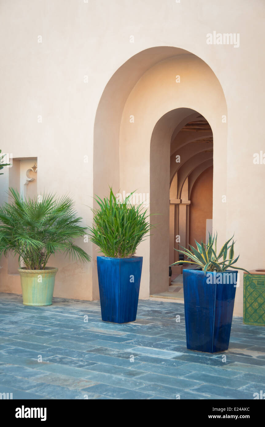 Arabic arch modern hires stock photography and images Alamy