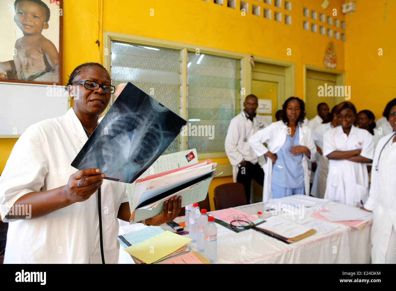 A hospital in africa Stock Photo Alamy