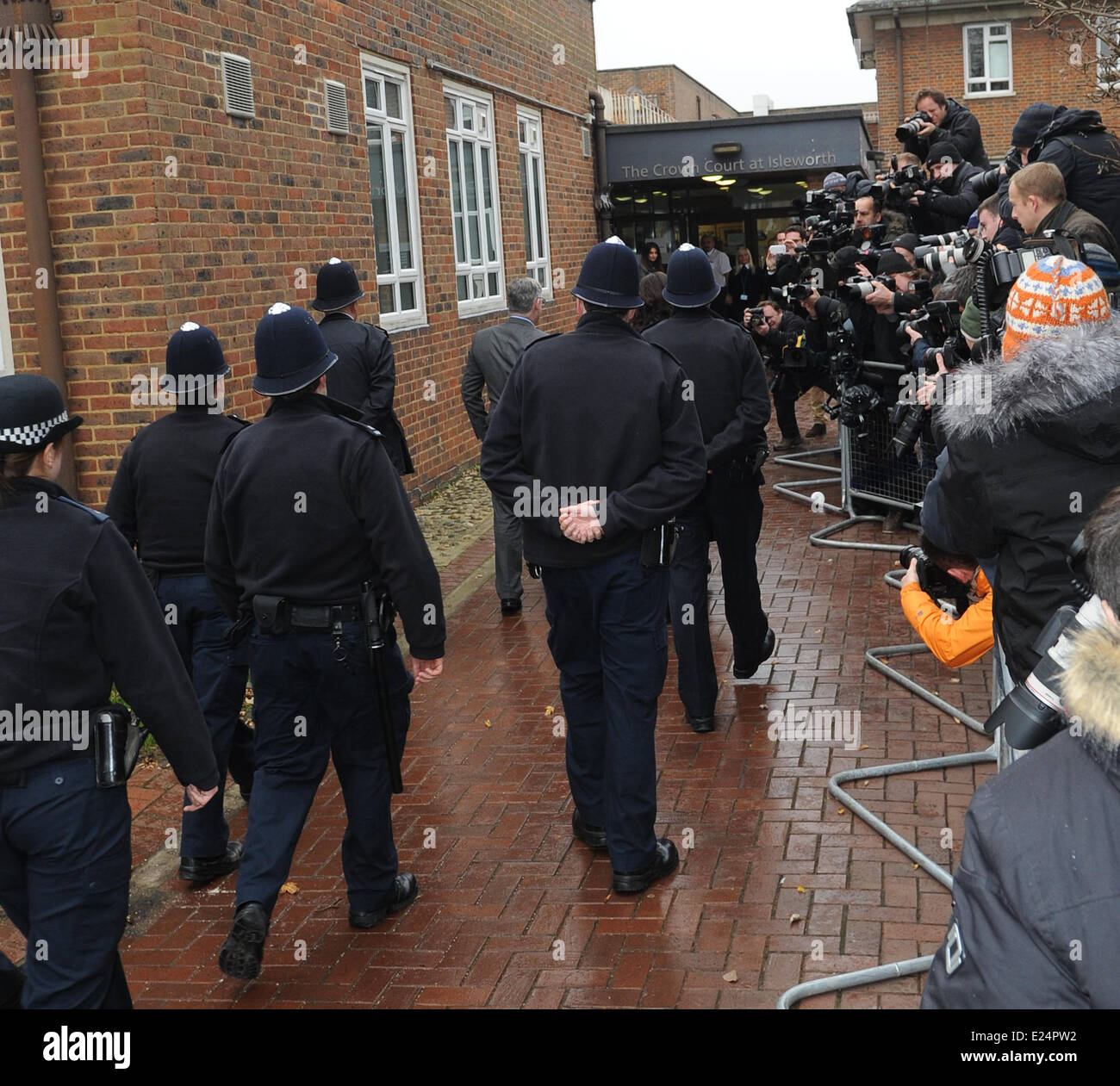 Nigella Lawsons arrival at Isleworth Crown Court. London, England - 4.