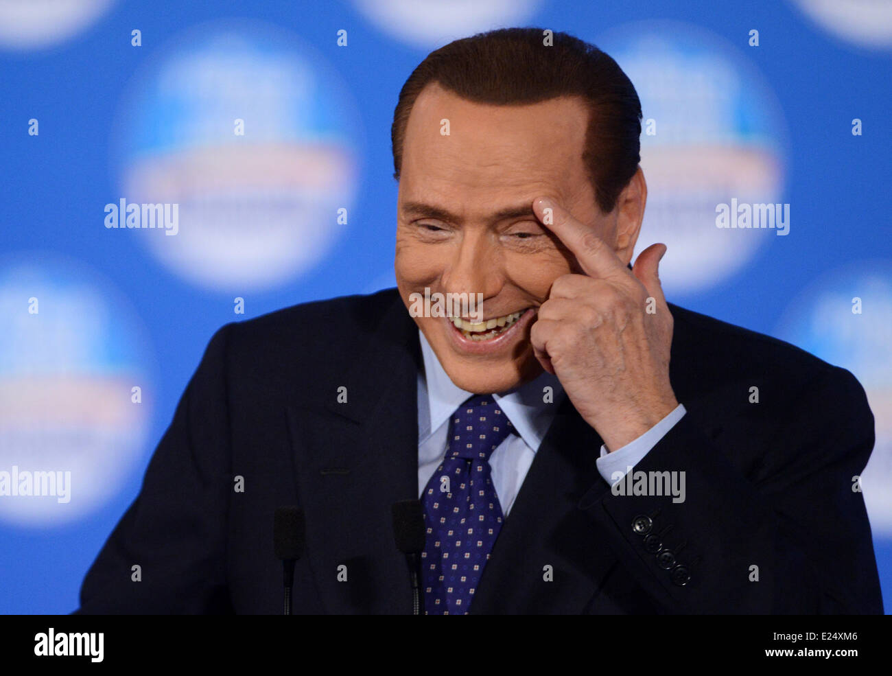Silvio Berlusconi Sentenced To Prison In Prostitution Case Former Italian Leader Silvio