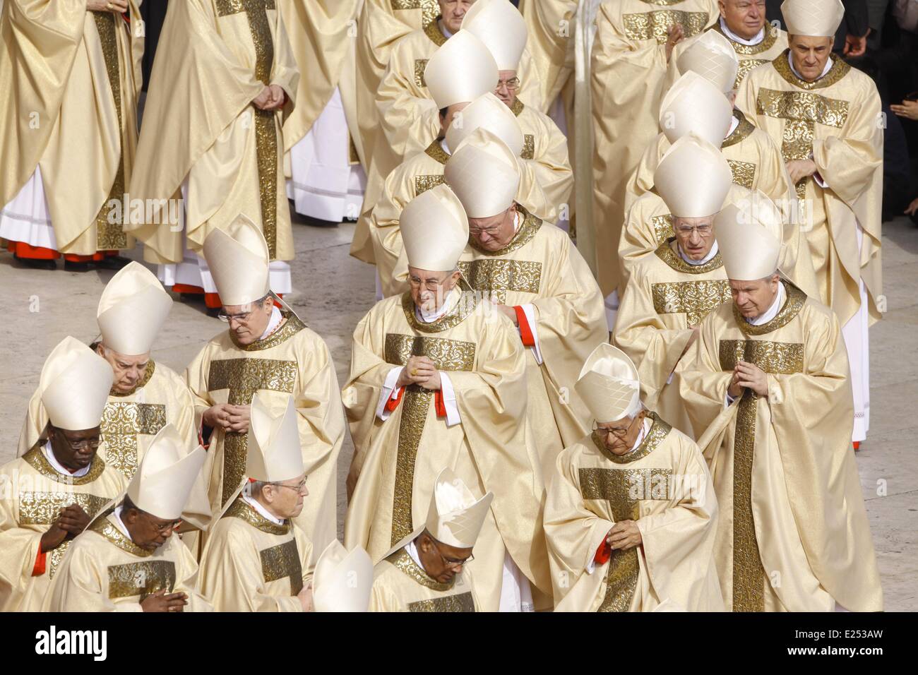The inauguration of Pope Francis in St Peter's Square Featuring ...