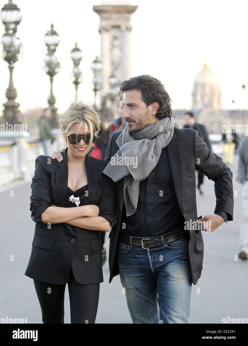 Sylvie van der Vaart and boyfriend Guillaume Zarka on Pont Alexandre