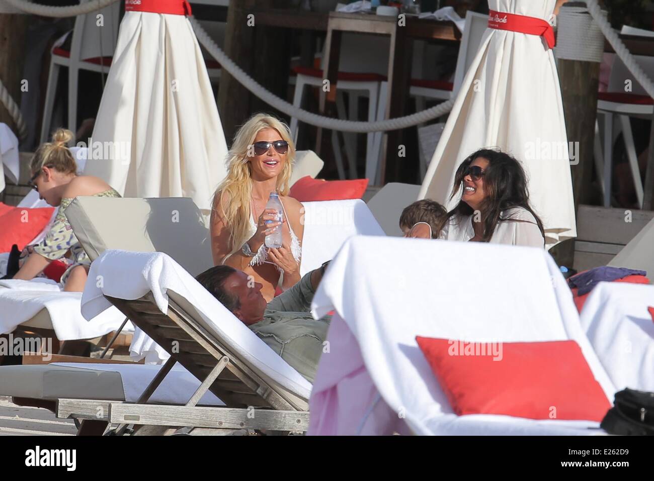 Victoria Silvstedt enjoying a day on the beach with her friends  Featuring: Victoria Silvstedt Where: Saint Barthelemy, France When: 06 Jan 2014 Stock Photo