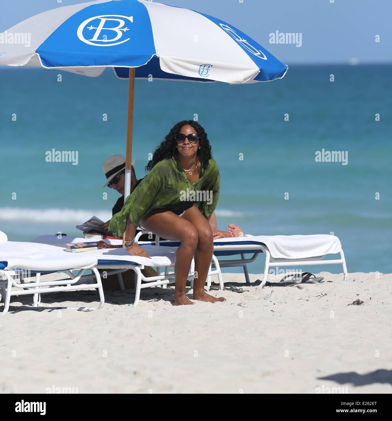 Kelly Rodden Florida Kelly Rowland enjoying the sunshine and sea in Miami beach Featuring ...