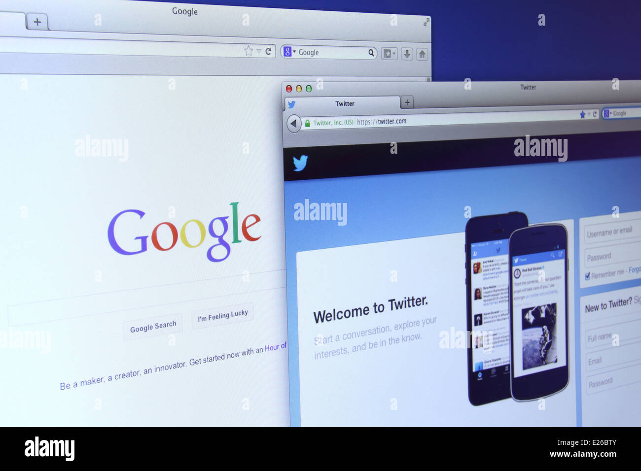 Twitter Google Twitter sign hi-res stock photography and images - Alamy