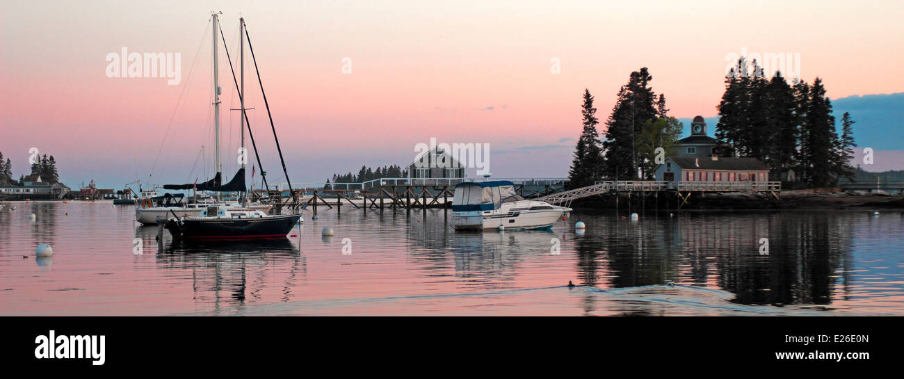 Downtown business center of Boothbay Harbor Maine in the United States  Stock Photo - Alamy