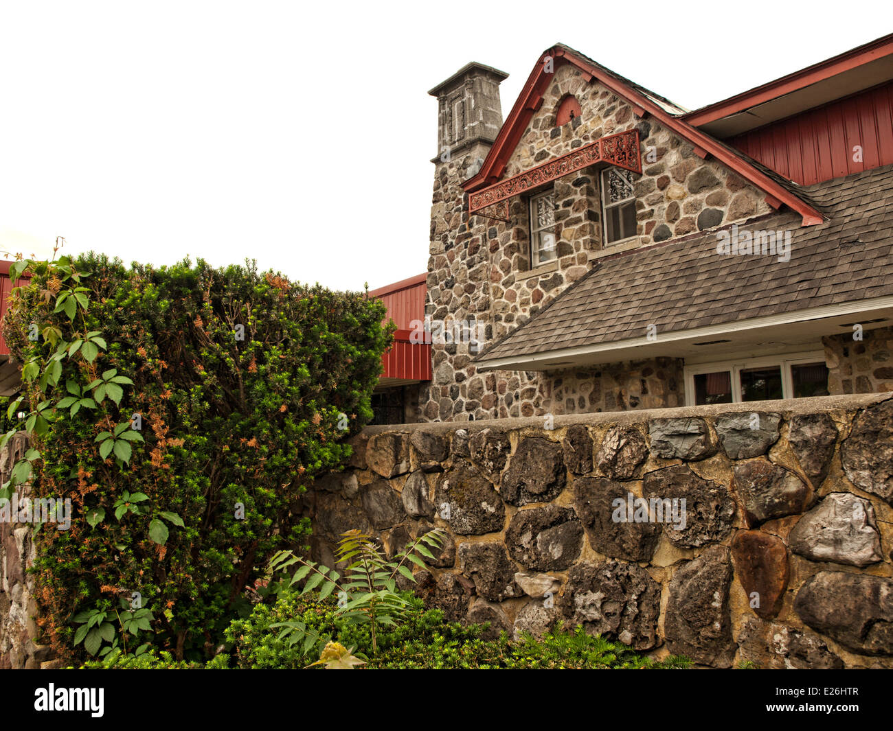 The now closed and demolished Lemoyne manor in Liverpool, NY. At one