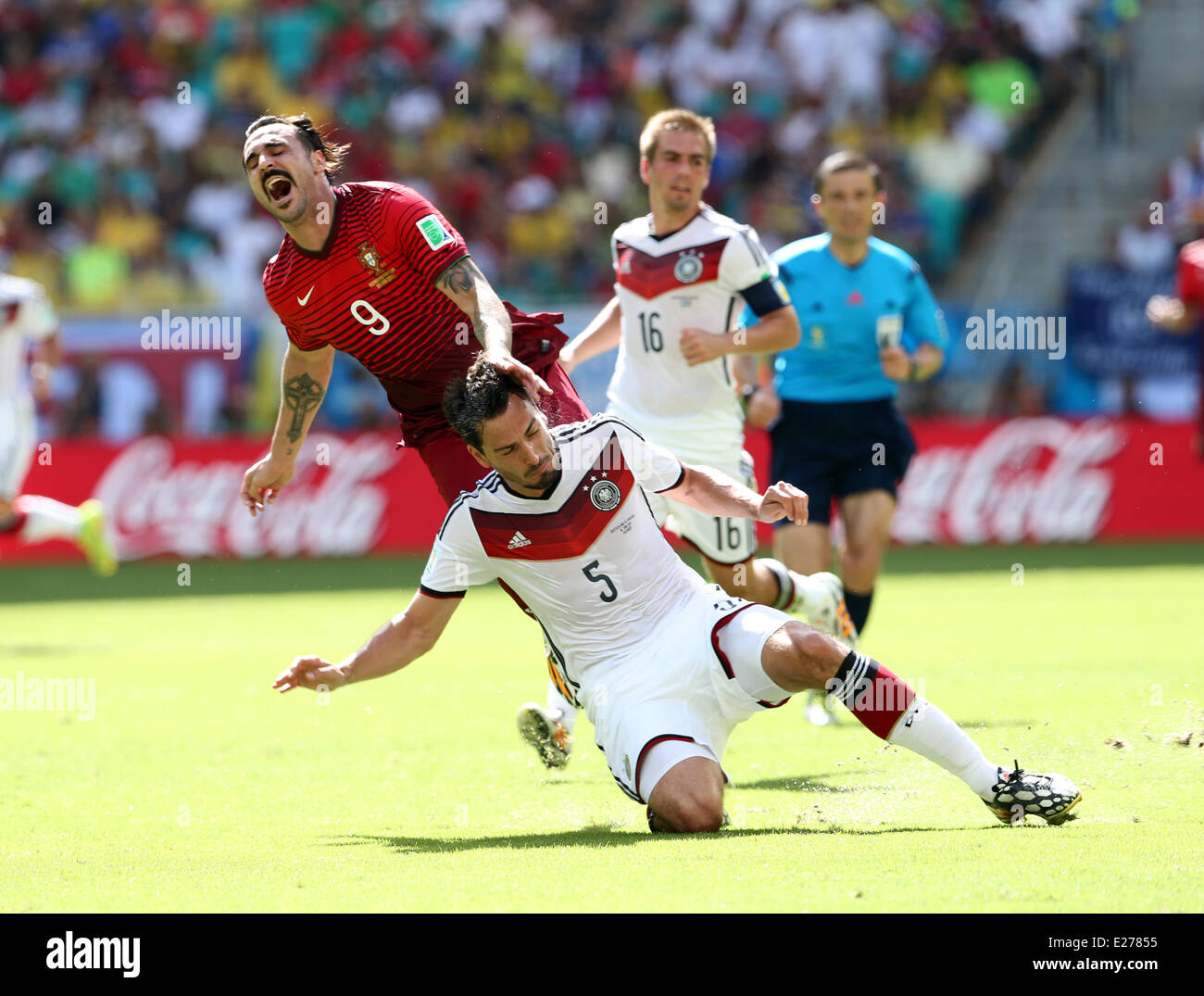 Savador, Brazil. 16th June, 2014. World Cup finals 2014. Germany versus Portugal. Almeyda and Hummels challenge on the top of the box Credit:  Action Plus Sports/Alamy Live News Stock Photo