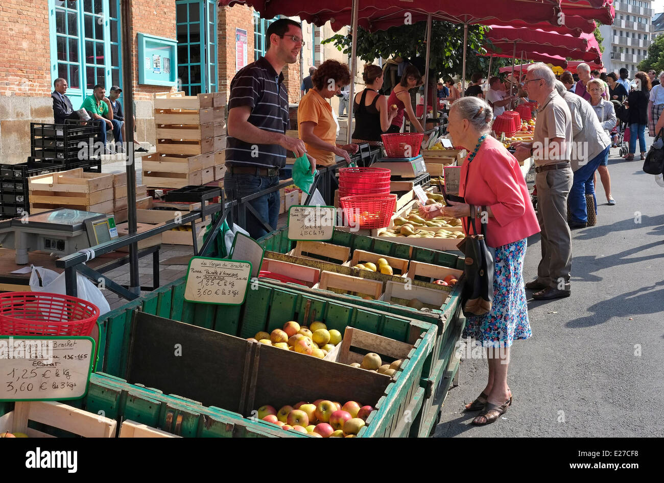 fruit and vegetable market, rennes, brittany, france Stock Photo Alamy