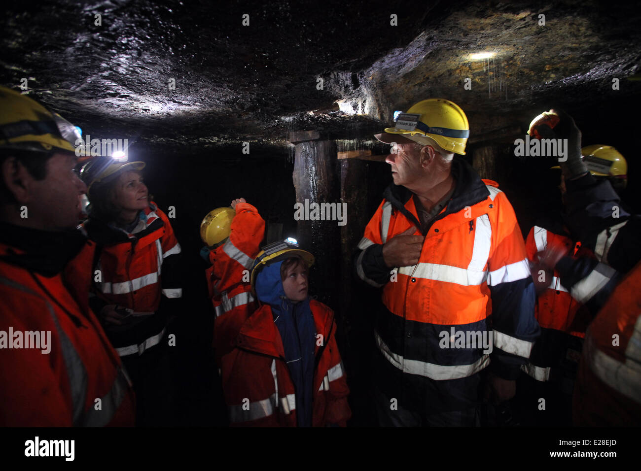Denniston coal new zealand hi-res stock photography and images - Alamy