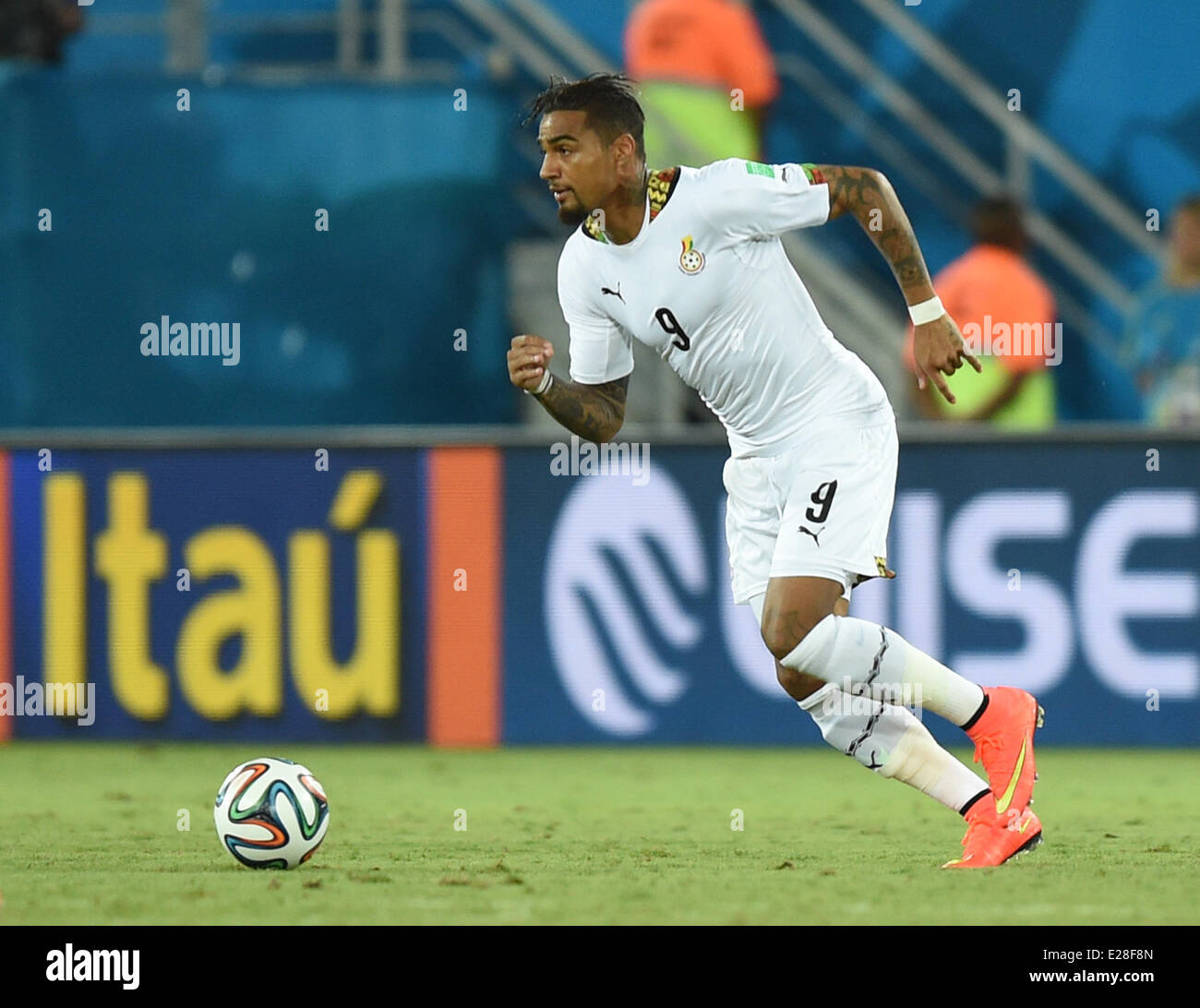 Natal, Brazil. 16th June, 2014. Kevin Prince Boateng of Ghana in action during the FIFA World Cup 2014 group G preliminary round match between Ghana and the USA at the Estadio Arena das Dunas Stadium in Natal, Brazil, 16 June 2014. Credit:  dpa picture alliance/Alamy Live News Stock Photo