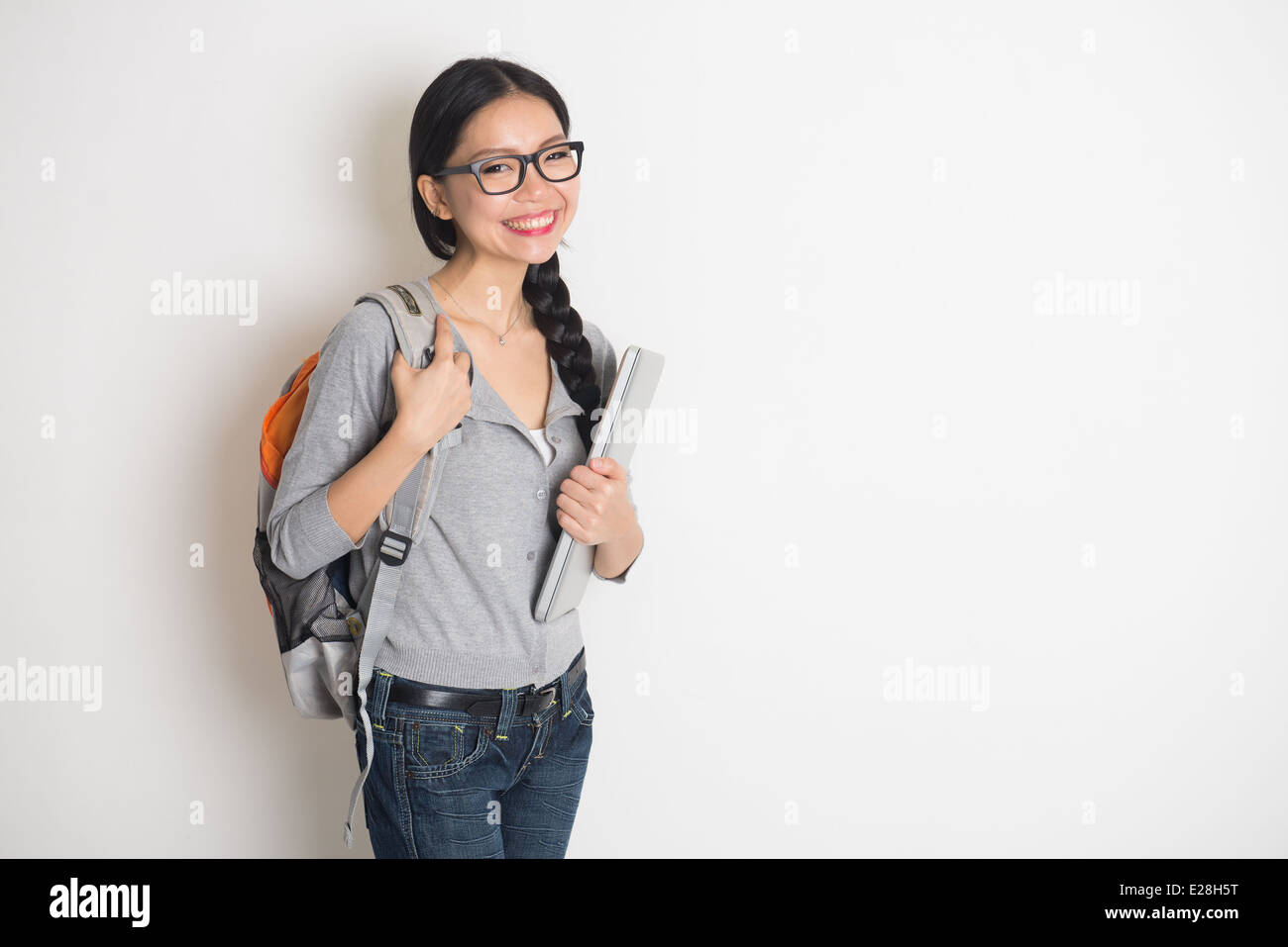 Asian female college student hi-res stock photography and images - Alamy