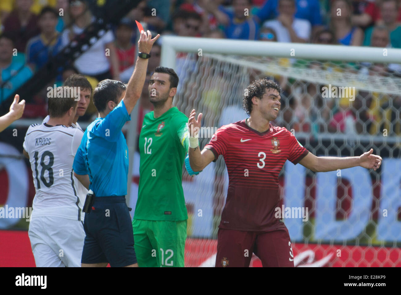 Salvador, Brazil. 16th June, 2014. Milorad Mazic (Referee), Pepe (GER) Football/Soccer : Pepe of Portgual is shown a red card for a headbutt on Thomas Muller of Germany during the FIFA World Cup Brazil 2014 Group G match between Germany 4-0 Portugal at Arena Fonte Nova in Salvador, Brazil . Credit:  Maurizio Borsari/AFLO/Alamy Live News Stock Photo