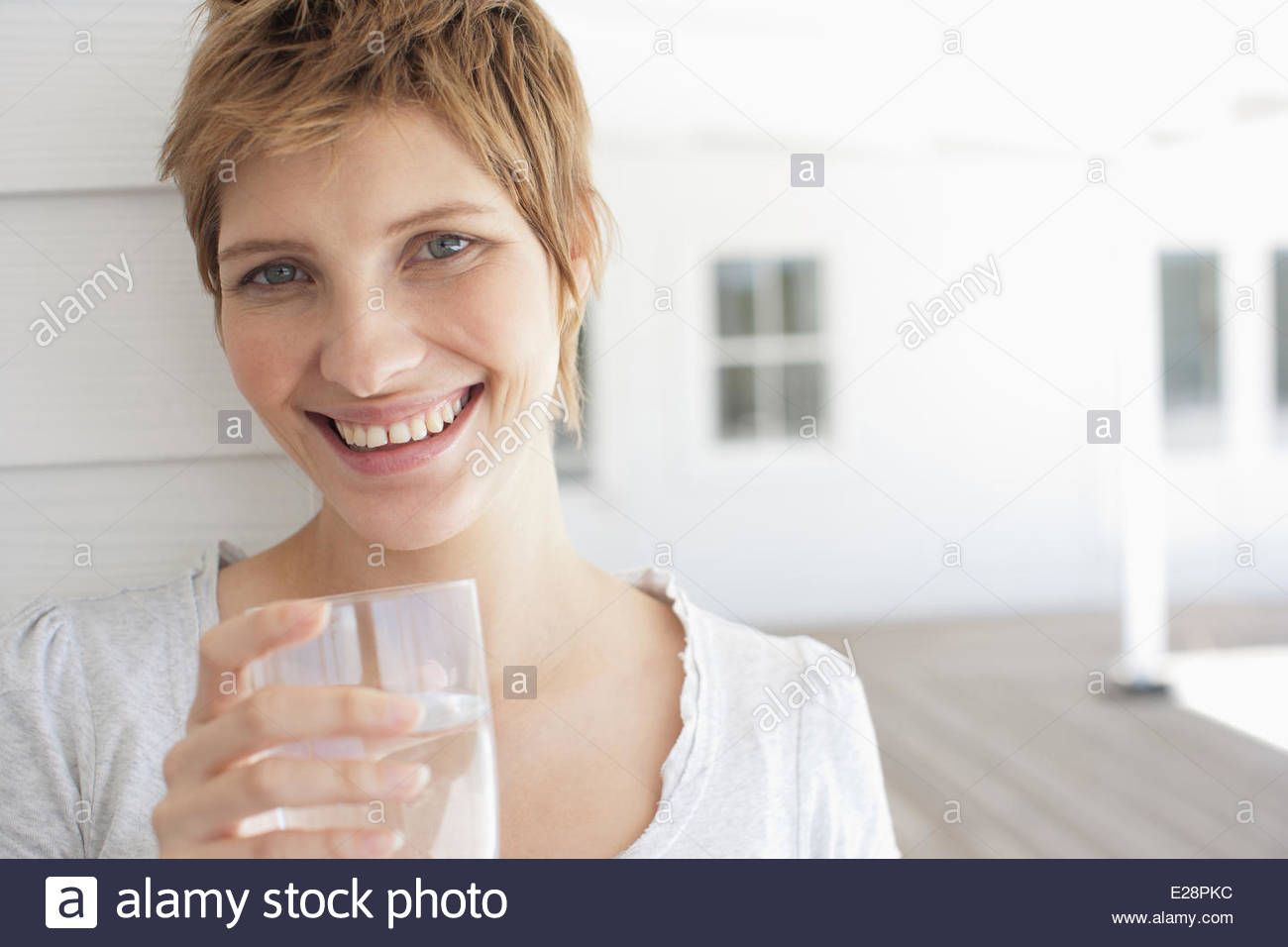 Pregnant Woman Drinking Water Stock Photos & Pregnant Woman Drinking