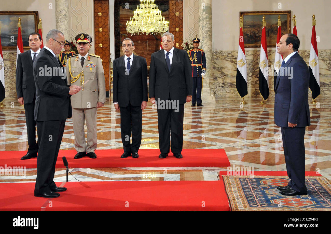 Egyptian members during presidency hires stock photography and