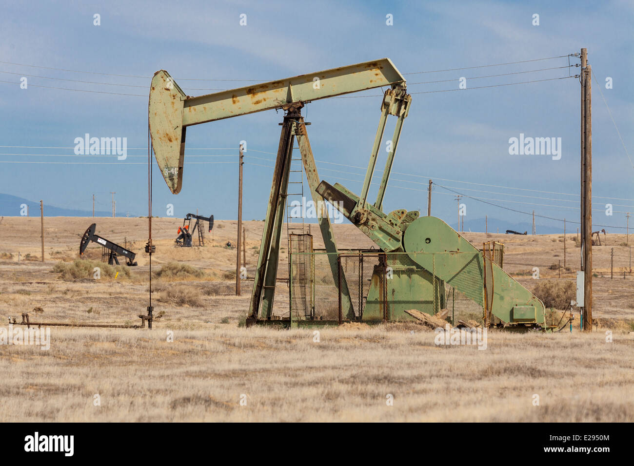 Nodding donkey hires stock photography and images Alamy