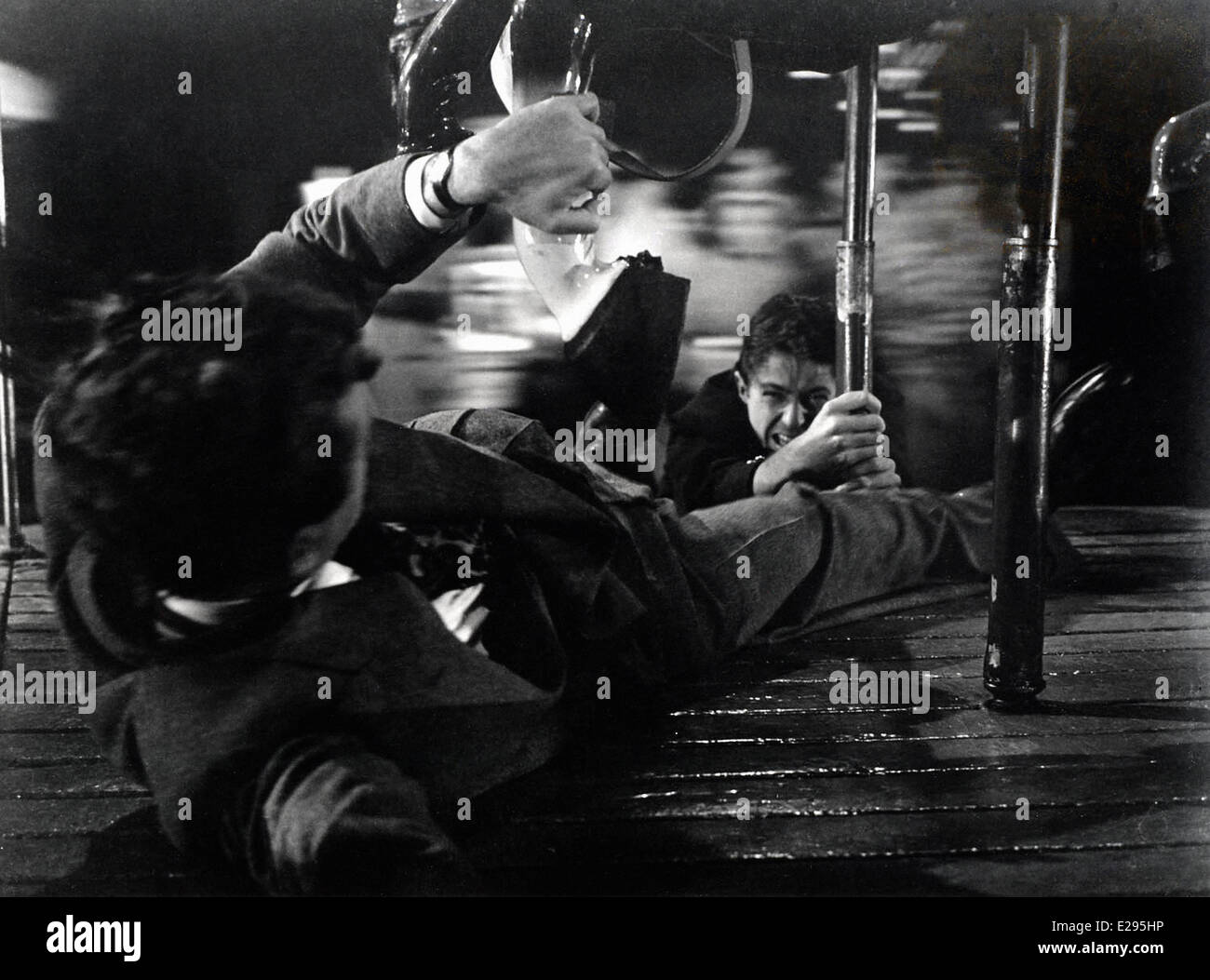 Strangers on a Train - Farley Granger, Robert Walker - Director: Alfred Hitchcock - 1951 - Warner Bros Stock Photo