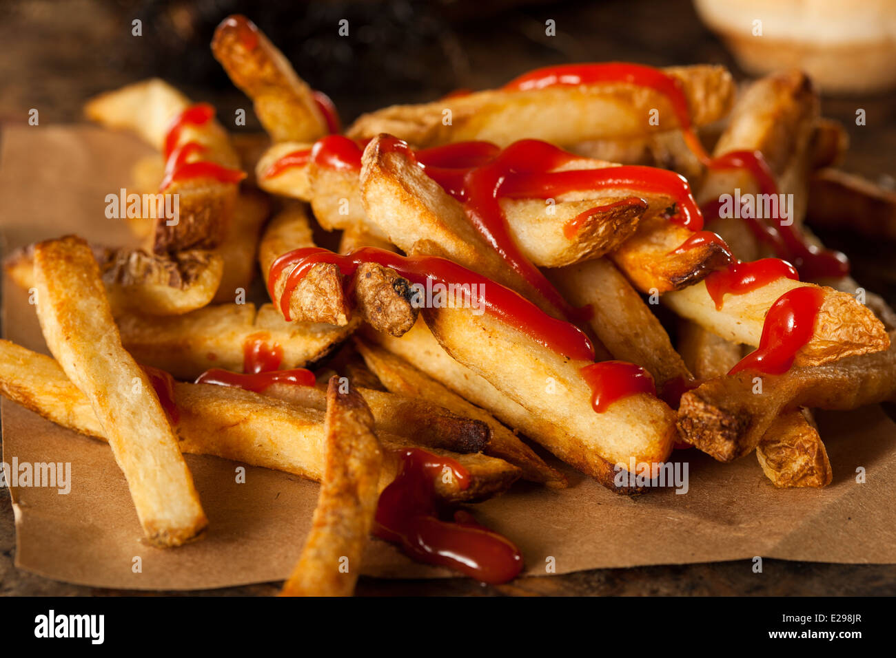 Chip in tomato ketchup hires stock photography and images Alamy