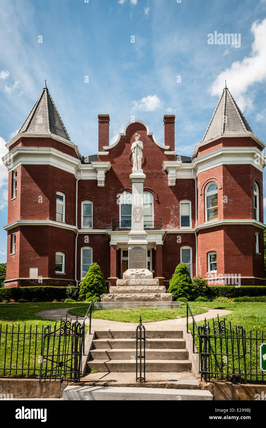 Historic Grayson County Courthouse, East Main Street, Independence