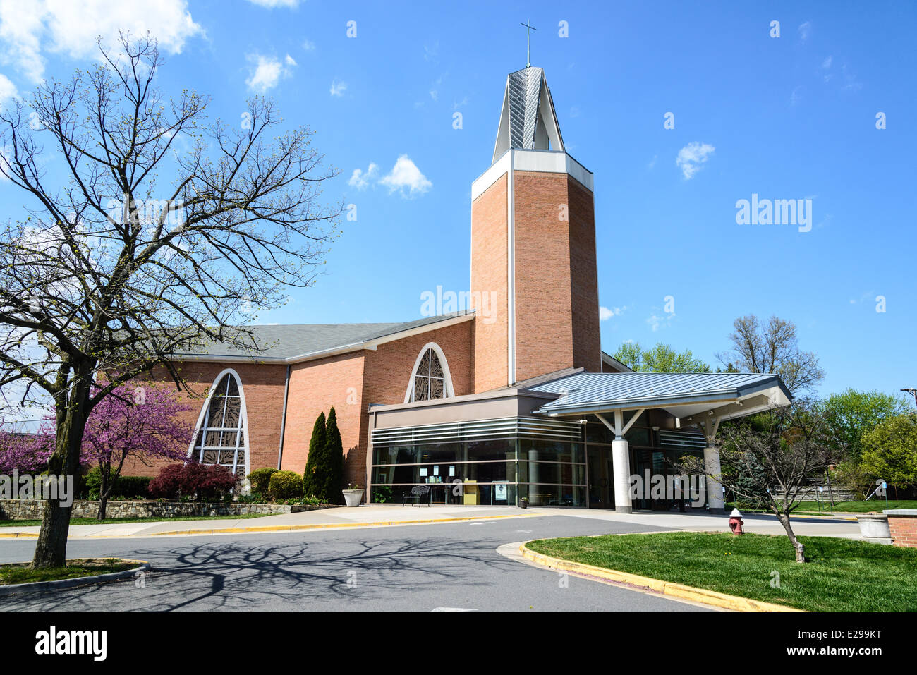 St Leo The Great Catholic Church 3700 Old Lee Highway Fairfax st-leo-the-great-catholic-church-3700-old-lee-highway-fairfax