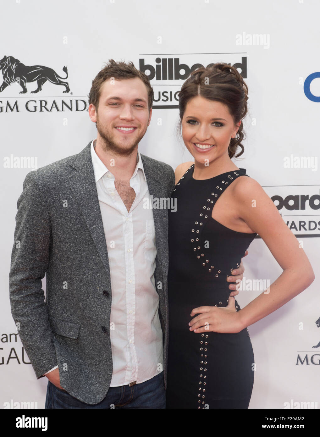 Phillip Phillips And Hannah Blackwell High Resolution Stock