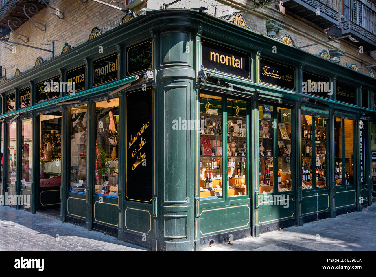 Montal gourmet shop and restaurant, Zaragoza, Aragon, Spain Stock Photo