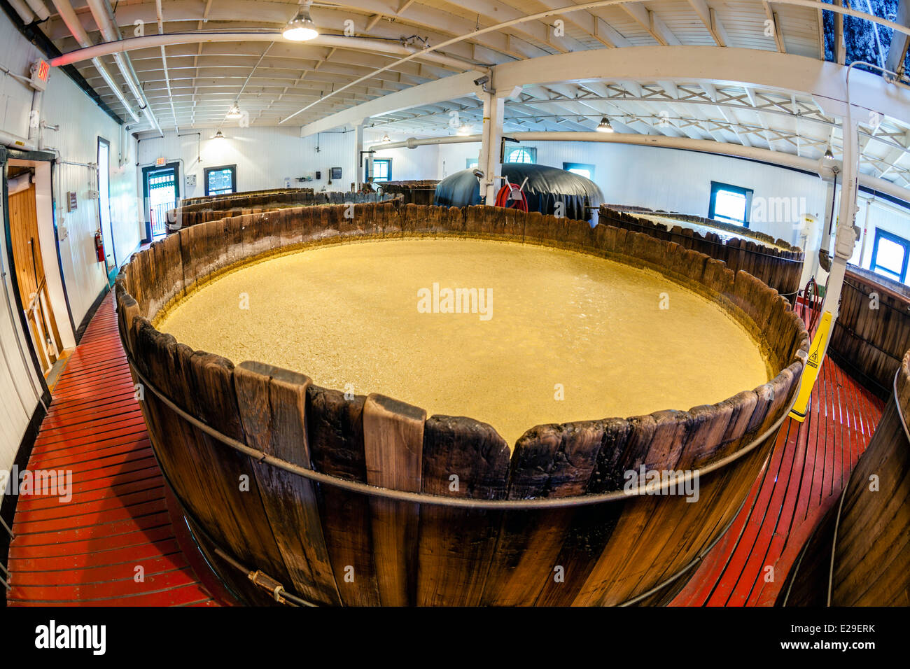 Bourbon distillery hires stock photography and images Alamy