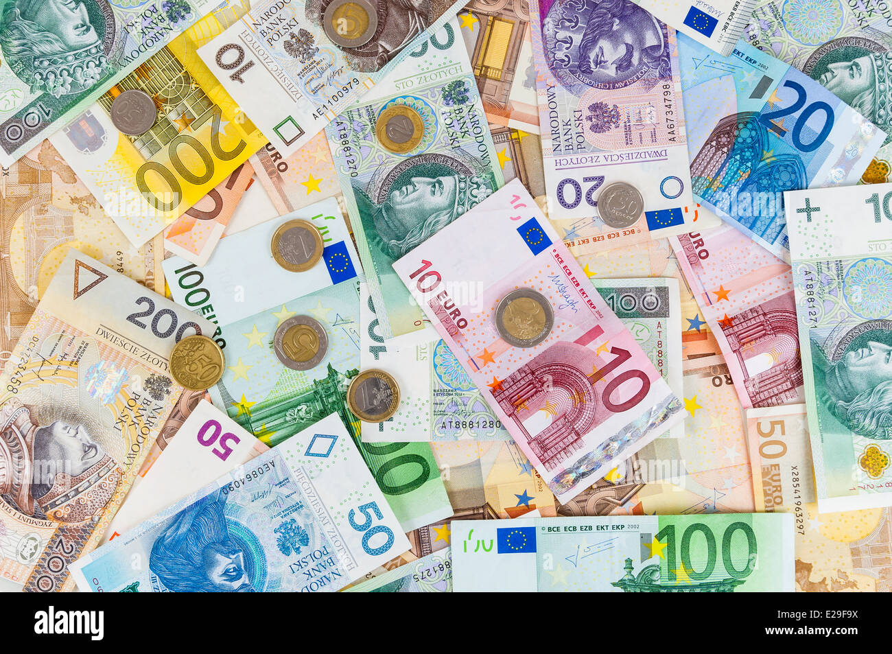 10 Pln To Euro,Curs valutar 27 august 2018 pentru Euro, dolar, franc elvețian și alte valute